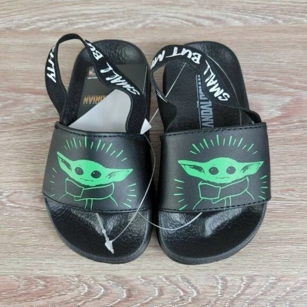 NEW Star Wars Mandalorian The Child Sandals Toddler Size 9/10 Slides Flip Flops